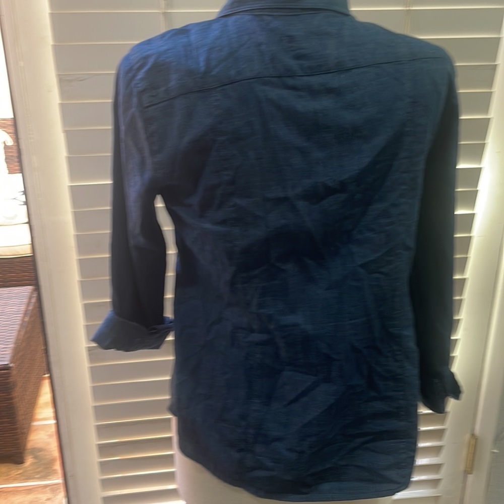 Blue chambray button down top - Picture 2 of 3